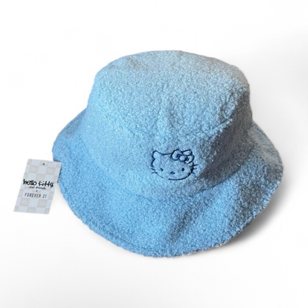 Embroidered Hello Kitty Bucket Hat